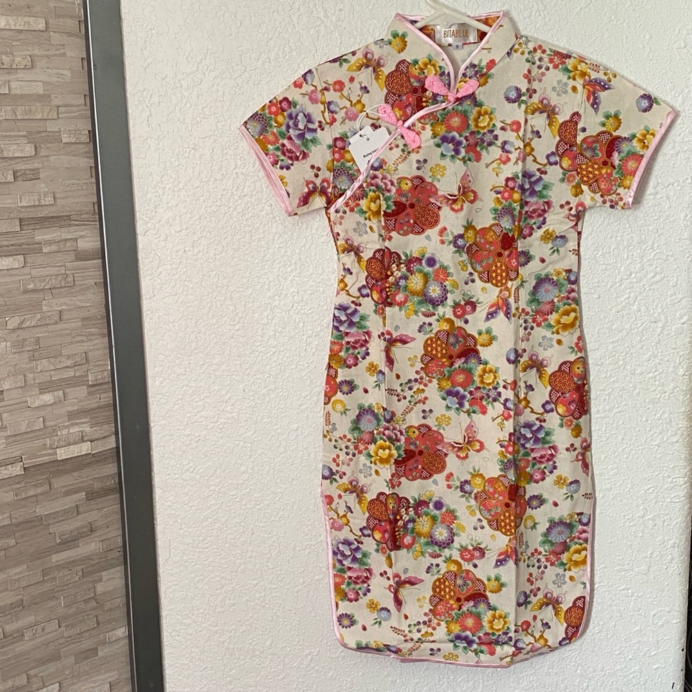 Bitablue floral and butterfly cotton Girl Dress Size 8